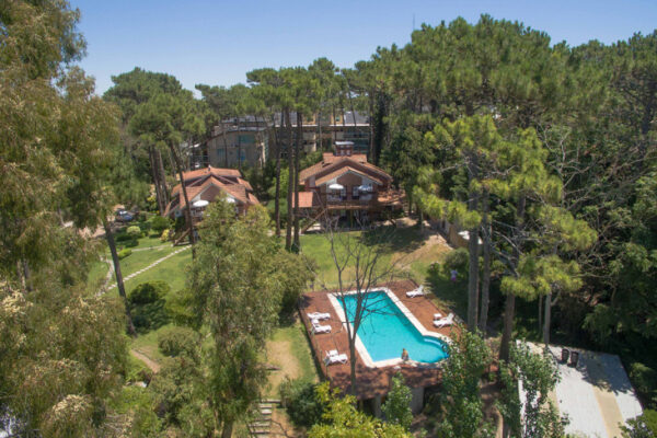 posada del bosque cariló en familia