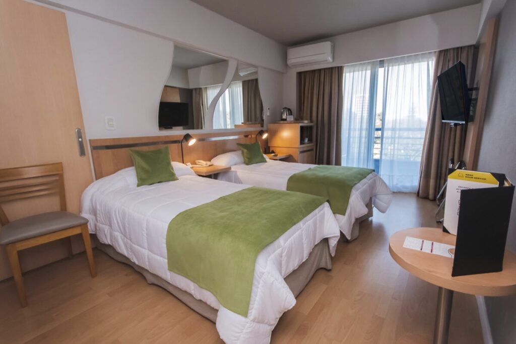 maran suites & towers paraná