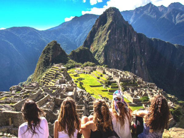 perú entre mujeres