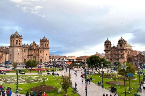 perú entre mujeres